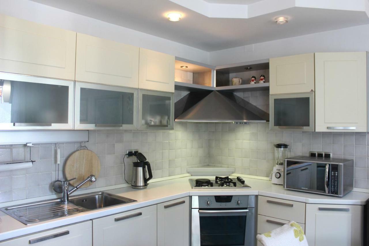 Apartment Dajana Bol Extérieur photo